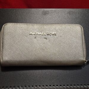 Michael Kors Metallic Silver Wallet